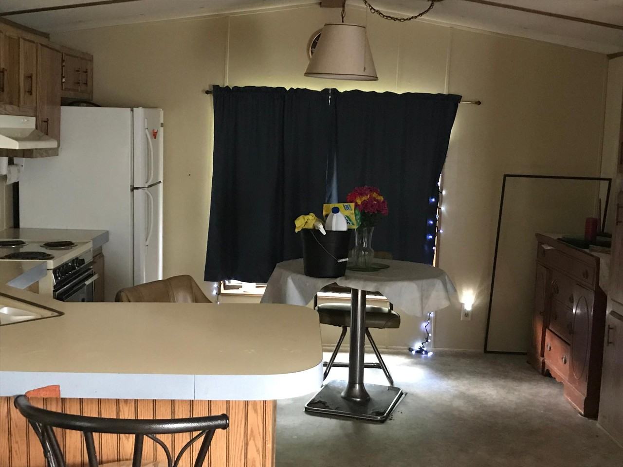 416 N Main St - Photo 2 of 13