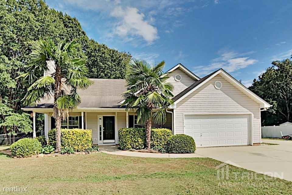 1221 Browns Country Ln - Photo 2 of 16