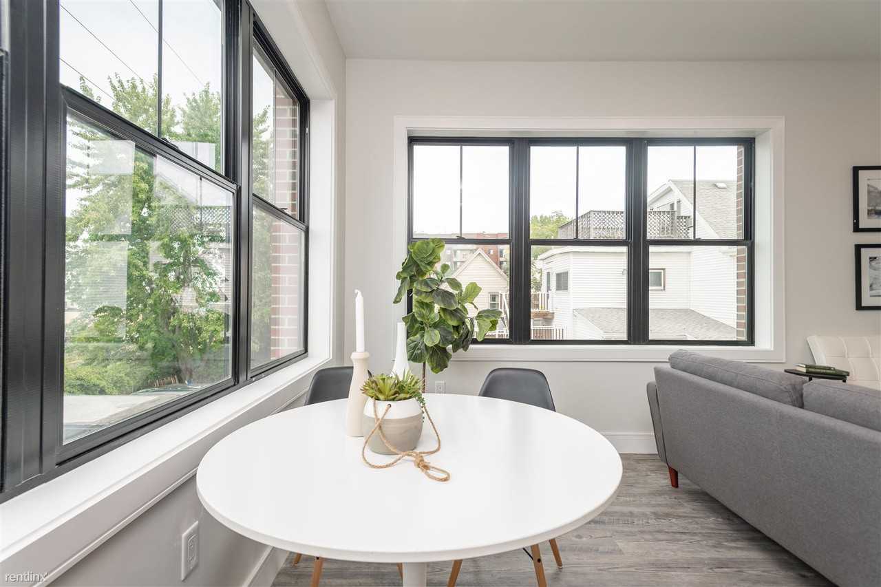 16 Laurel St - Photo 2 of 33