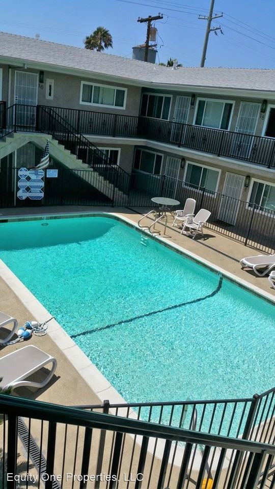 4120 Kansas Street - Photo 3 of 27