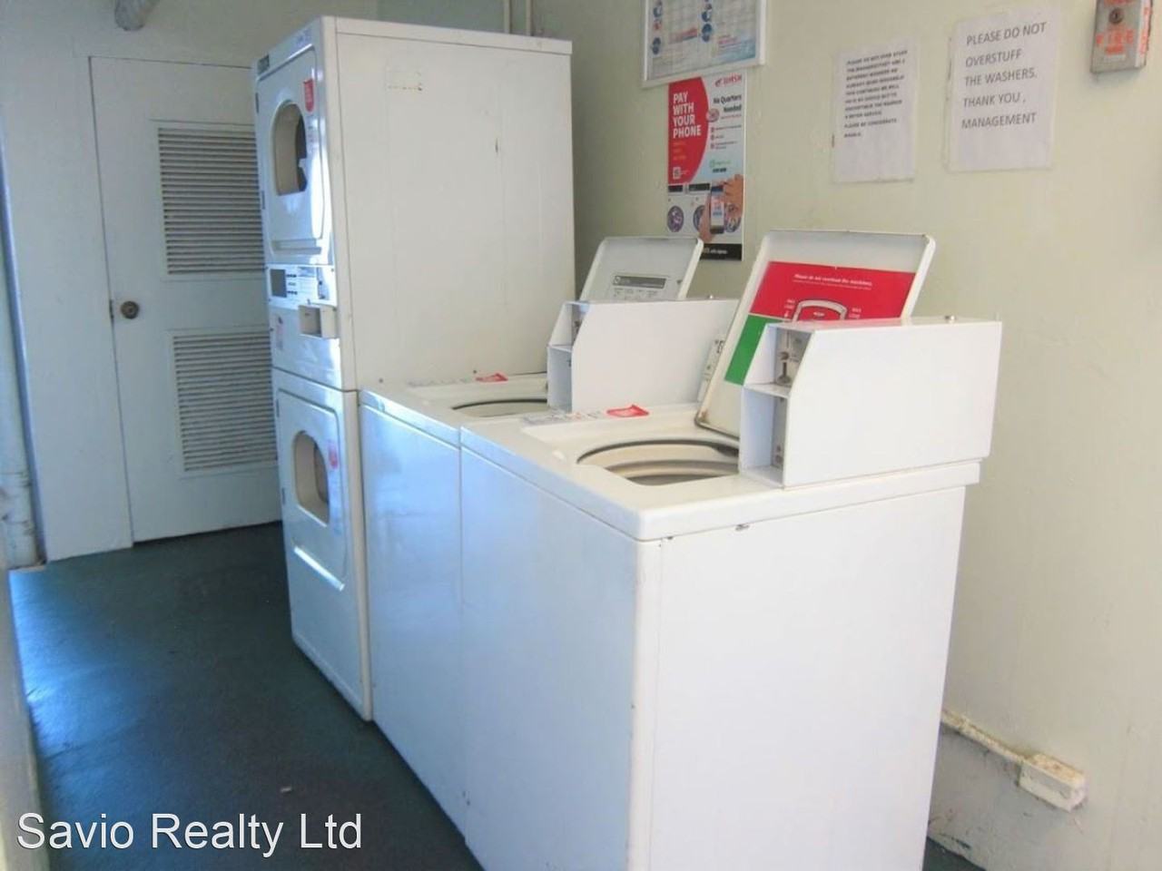 121 Banyan Drive - Photo 2 of 14