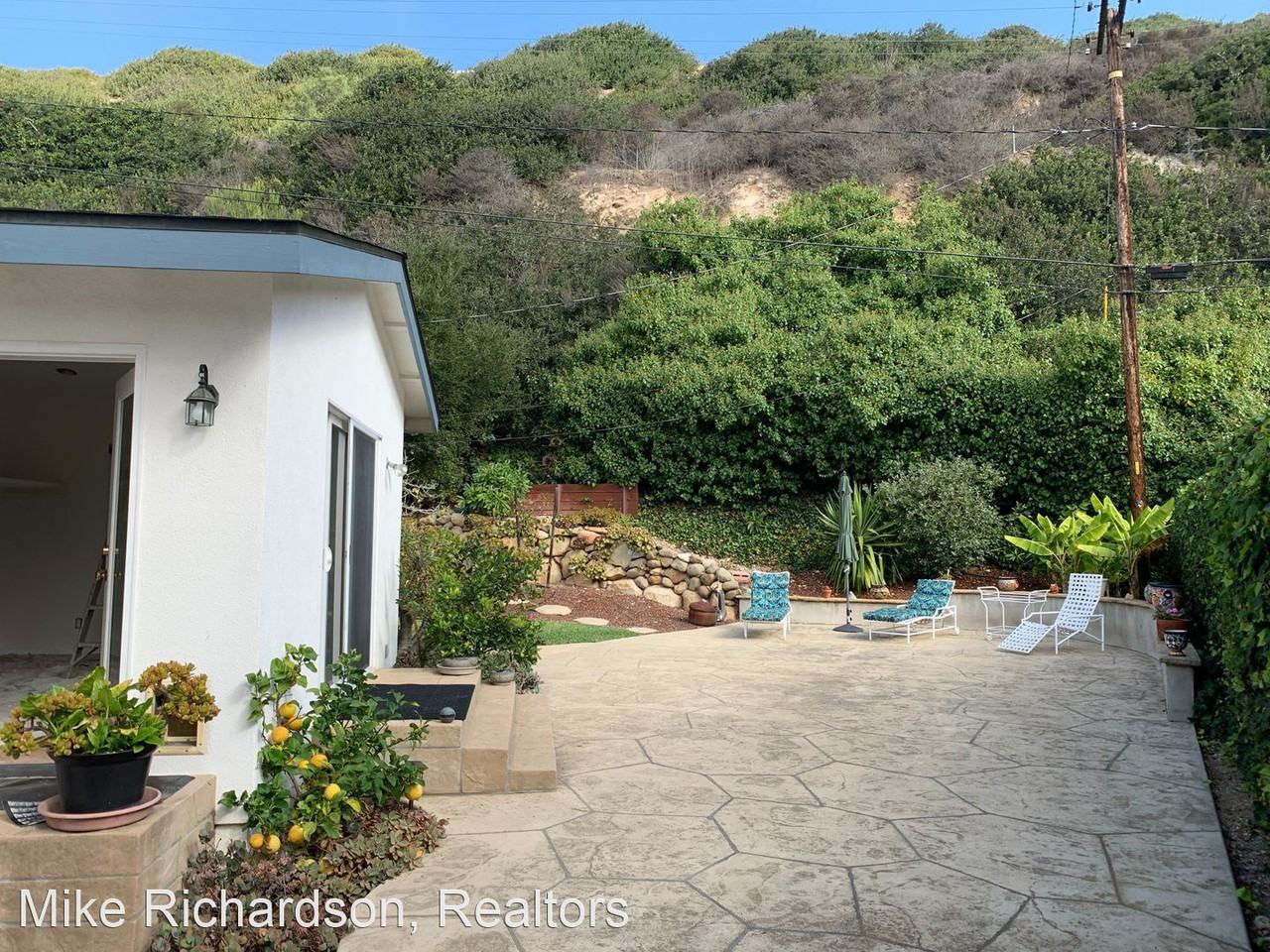 161 Vista Del Mar Dr - Photo 3 of 5