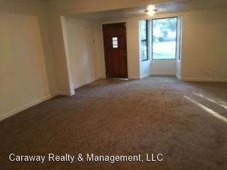 5319 Fairfax Ave - Photo 3 of 7