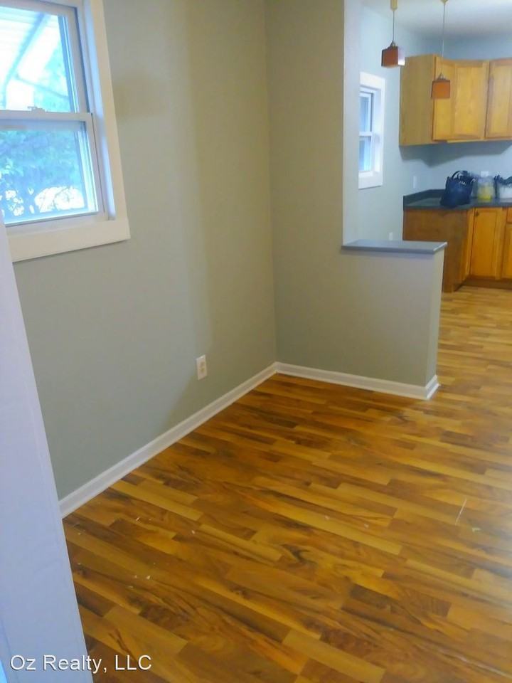 1951 Loxley Rd - Photo 3 of 8