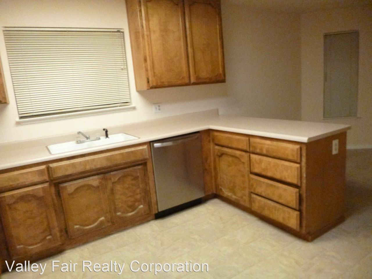 1772/1774 CLARK AVE - Photo 2 of 3