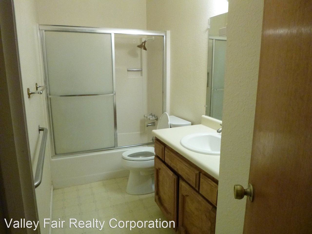 1772/1774 CLARK AVE - Photo 3 of 3
