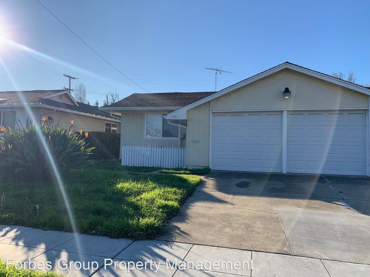 1491 Pompey Dr - Photo 2 of 12