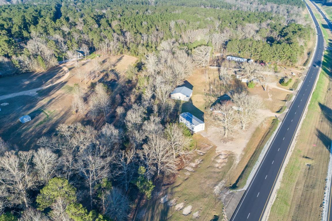 8201 Us Highway 98 - Photo 2 of 31