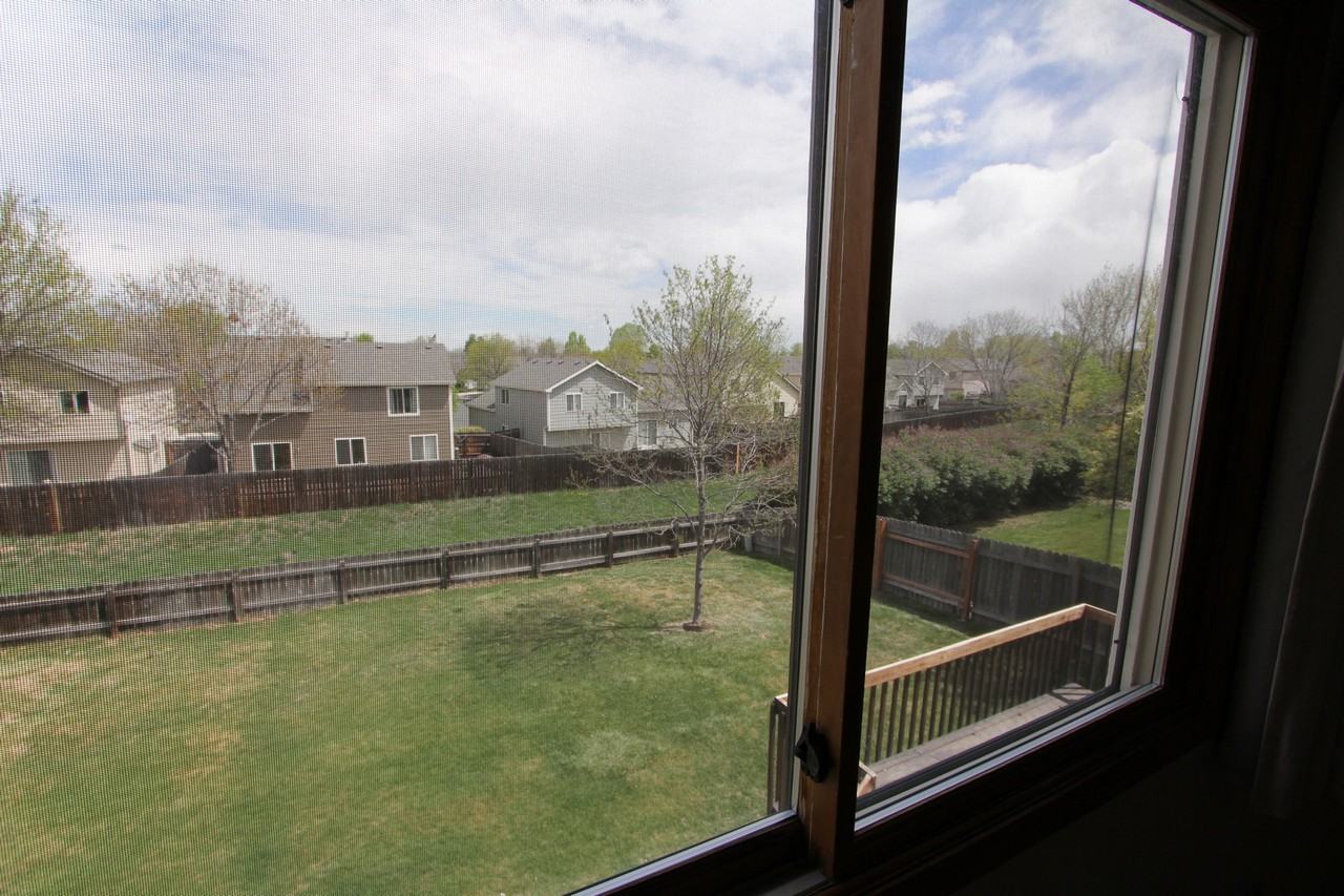 3730 Benthaven St - Photo 2 of 10