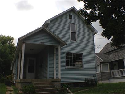 904 Park St SW - Photo 2 of 11