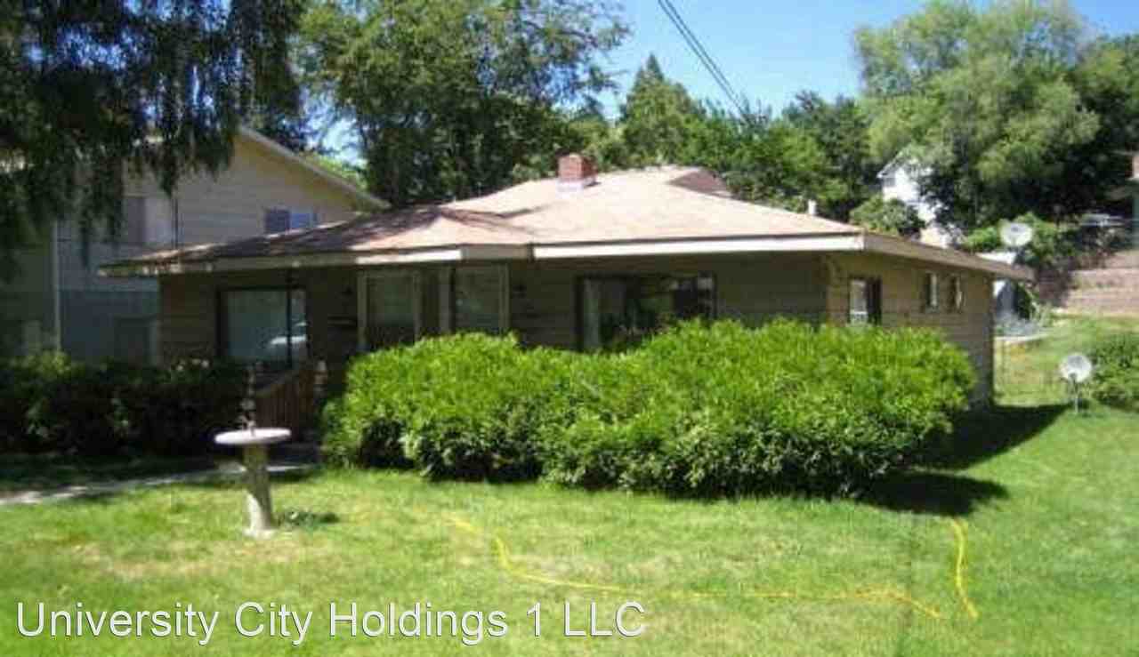 432/434 E Eighth St Apartments - Moscow ID | Zumper