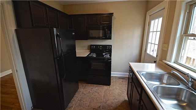 332-334 Willow Hts - Photo 2 of 6