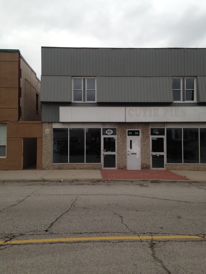 None 814/816 Ottawa St - Photo 2 of 22