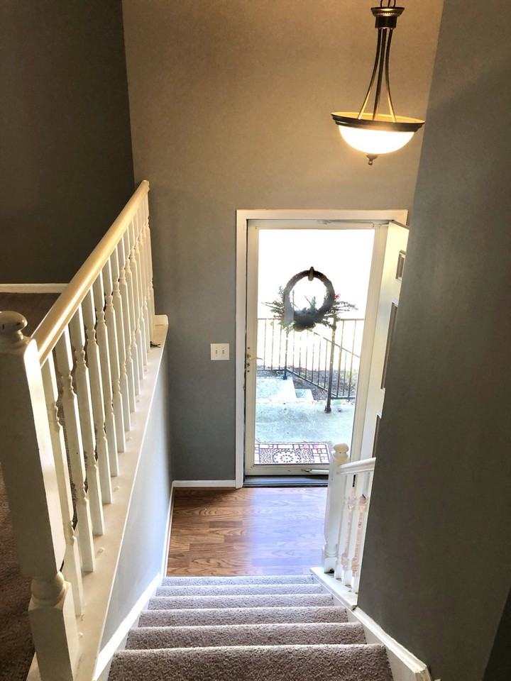 2626 Maple Tree Ct - Photo 2 of 18