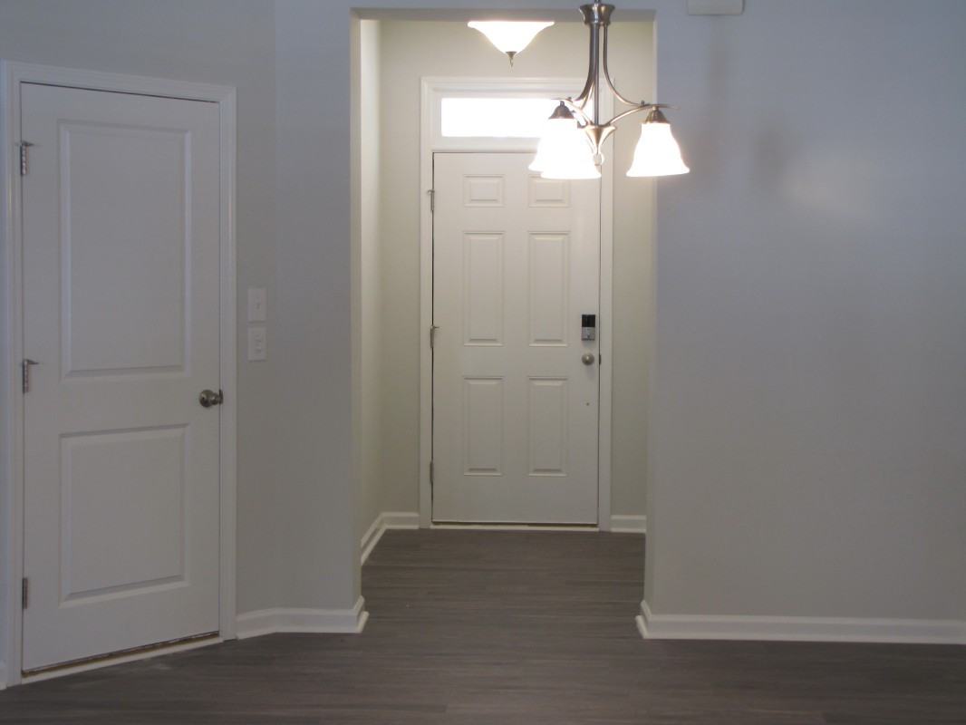 851 Bristol Bridge Dr - Photo 2 of 14