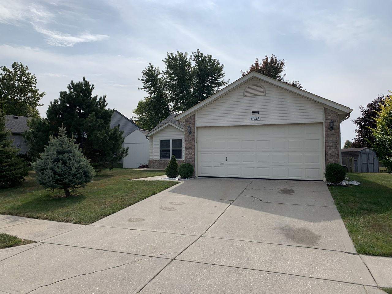 1335 Millridge Dr - Photo 3 of 25
