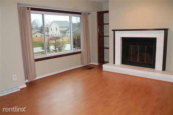 2283 Ancient Dr SW - Photo 3 of 34