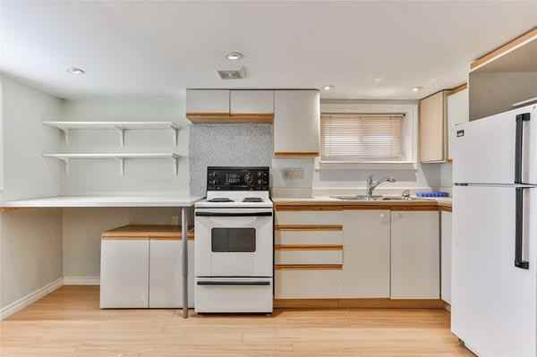 93 Kings Park Boulevard #30003 - Photo 2 of 9