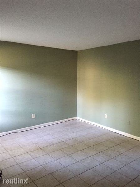 983 June Rd #1 - Photo 2 of 8