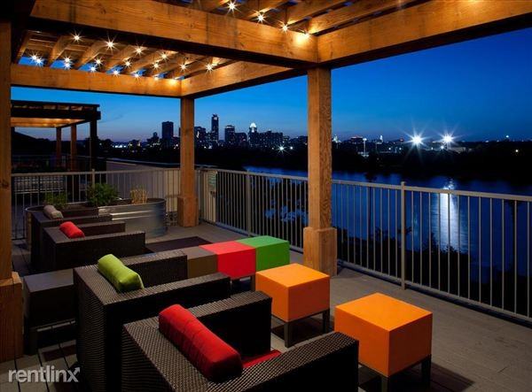 603 Davis St - Photo 3 of 5