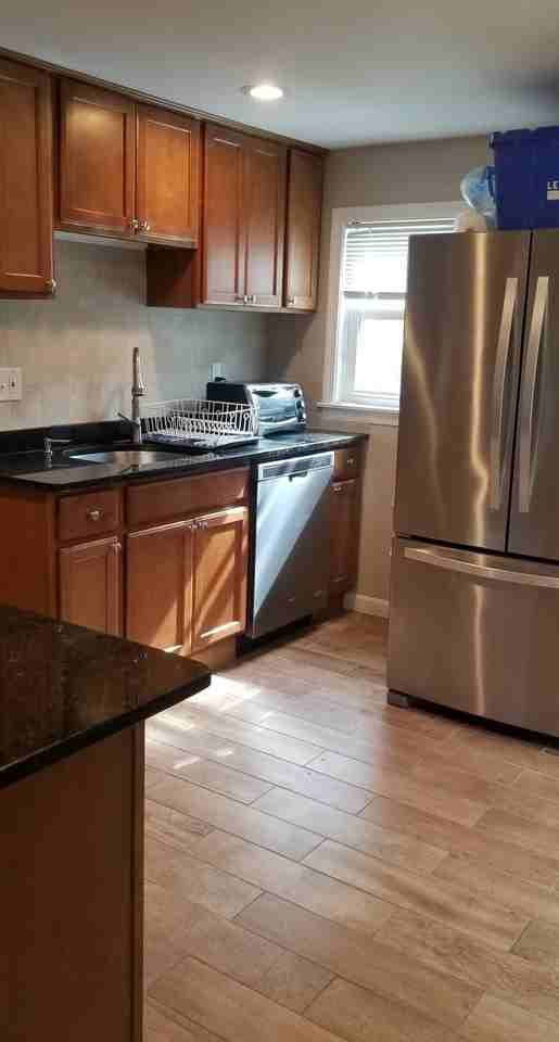 8 Hill St - Photo 2 of 23