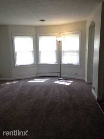 401 Wabash Ave - Photo 3 of 10