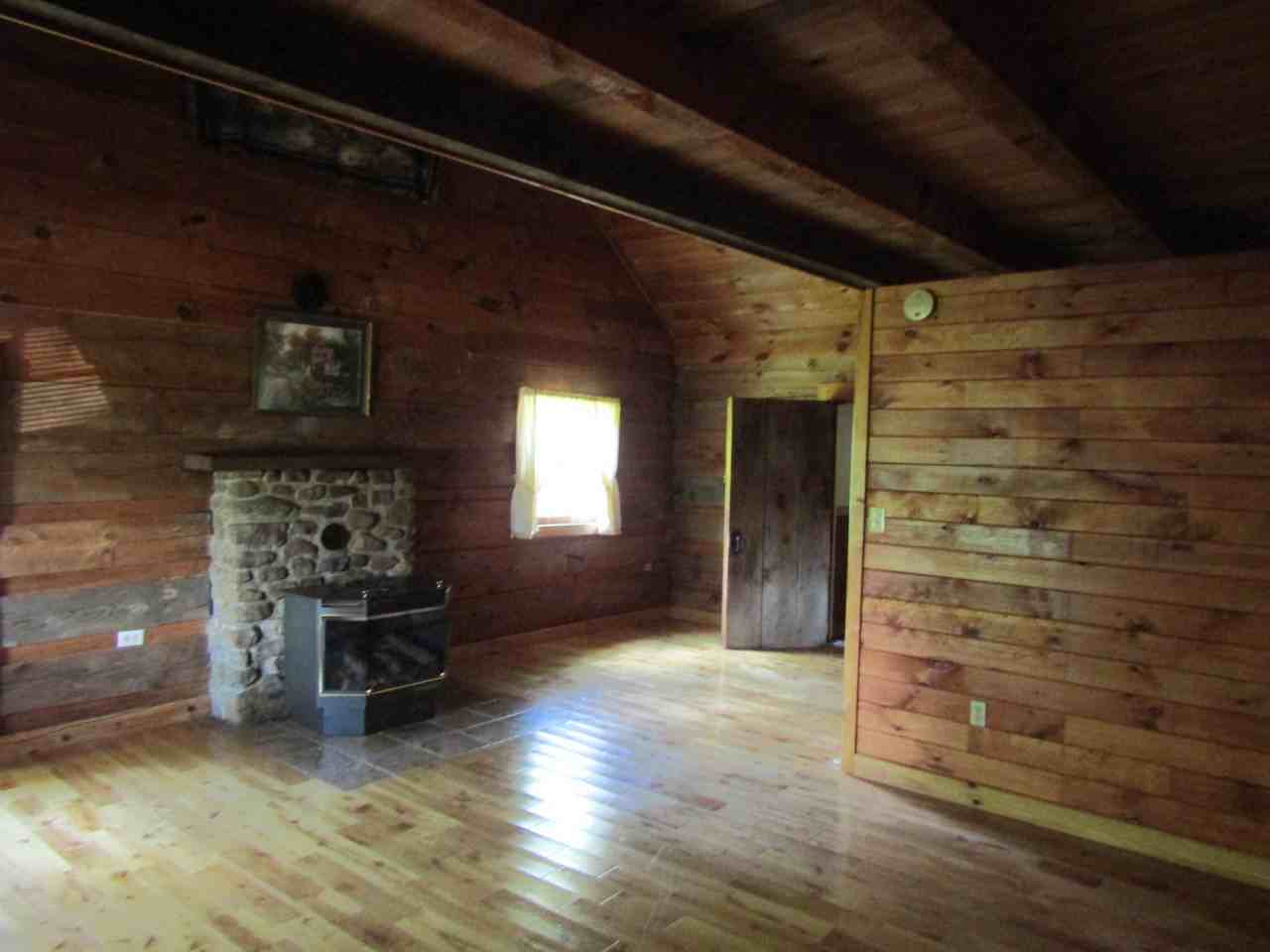 7100 Newport Hwy - Photo 2 of 24