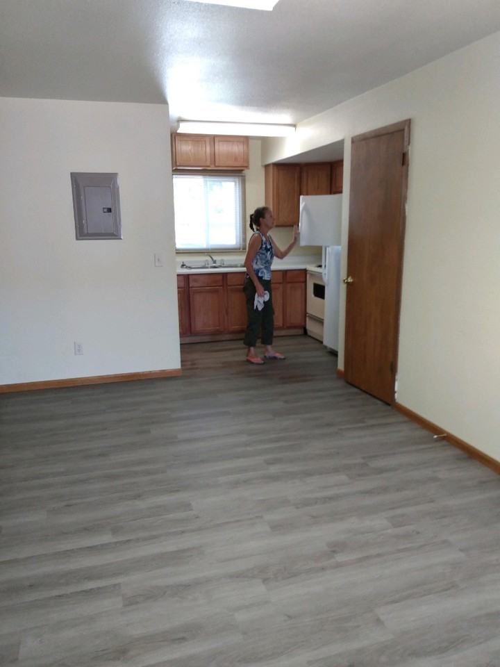 Cliff View Apartments - 4, 12340 W Hwy 44, Unit 4 #12340 W Hw - Photo 3 of 6