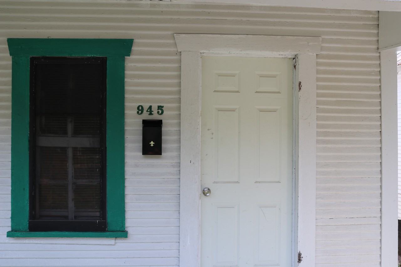 945 Madison Avenue - Photo 2 of 10
