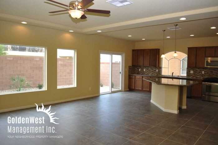 5096 Bootlegger Ave - Photo 3 of 12