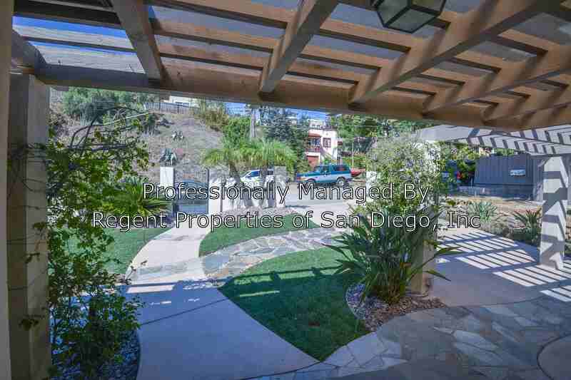 1519 Glenwood Dr - Photo 3 of 21
