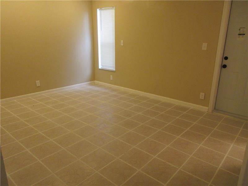 2070 Nw 109th Ave - Photo 2 of 13