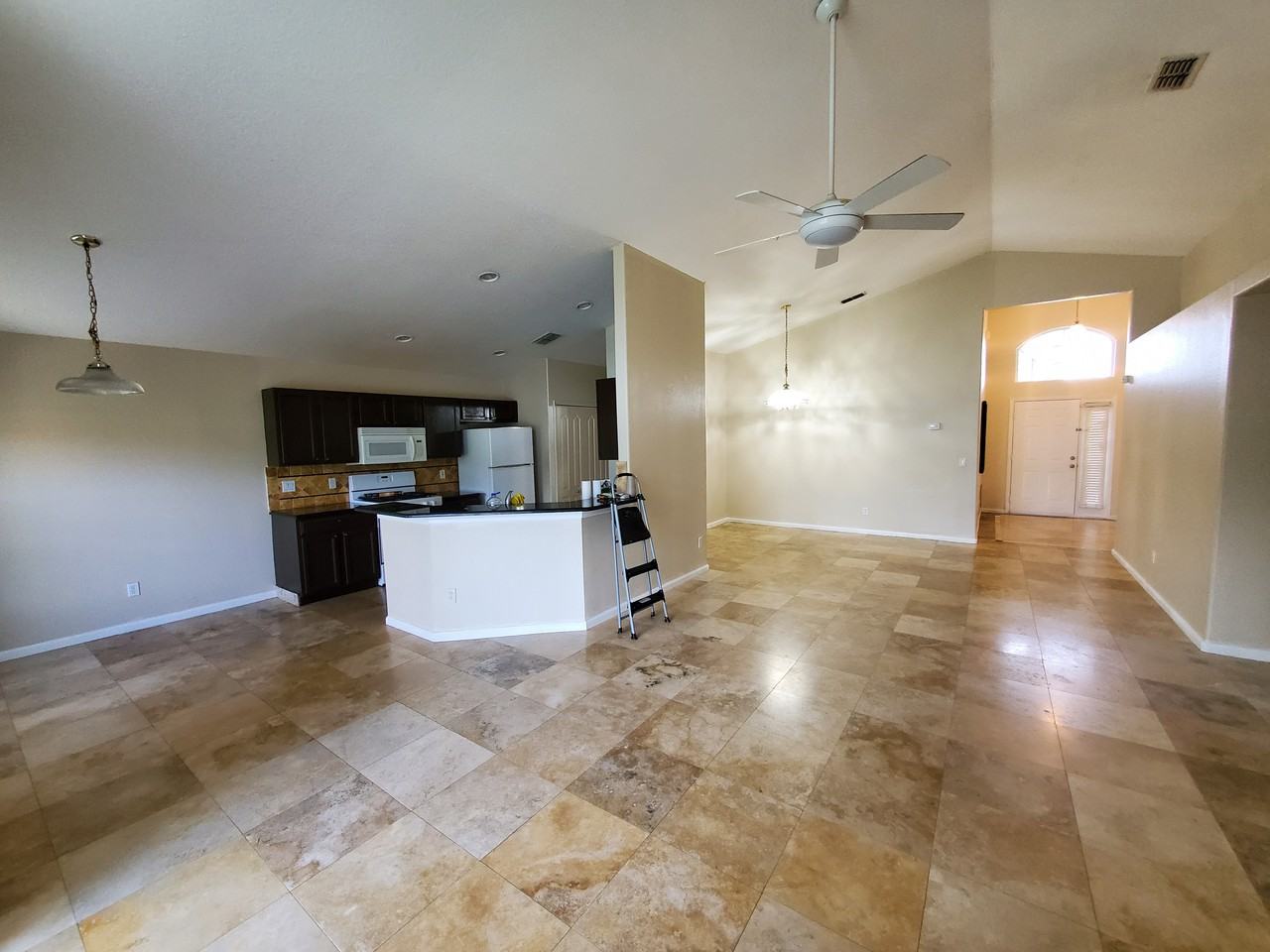 6555 Cherry Grove Cir - Photo 2 of 10