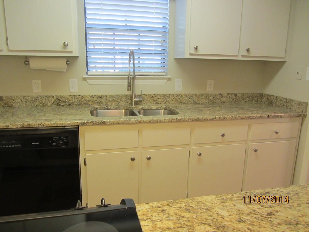 320 Volanta Ave
