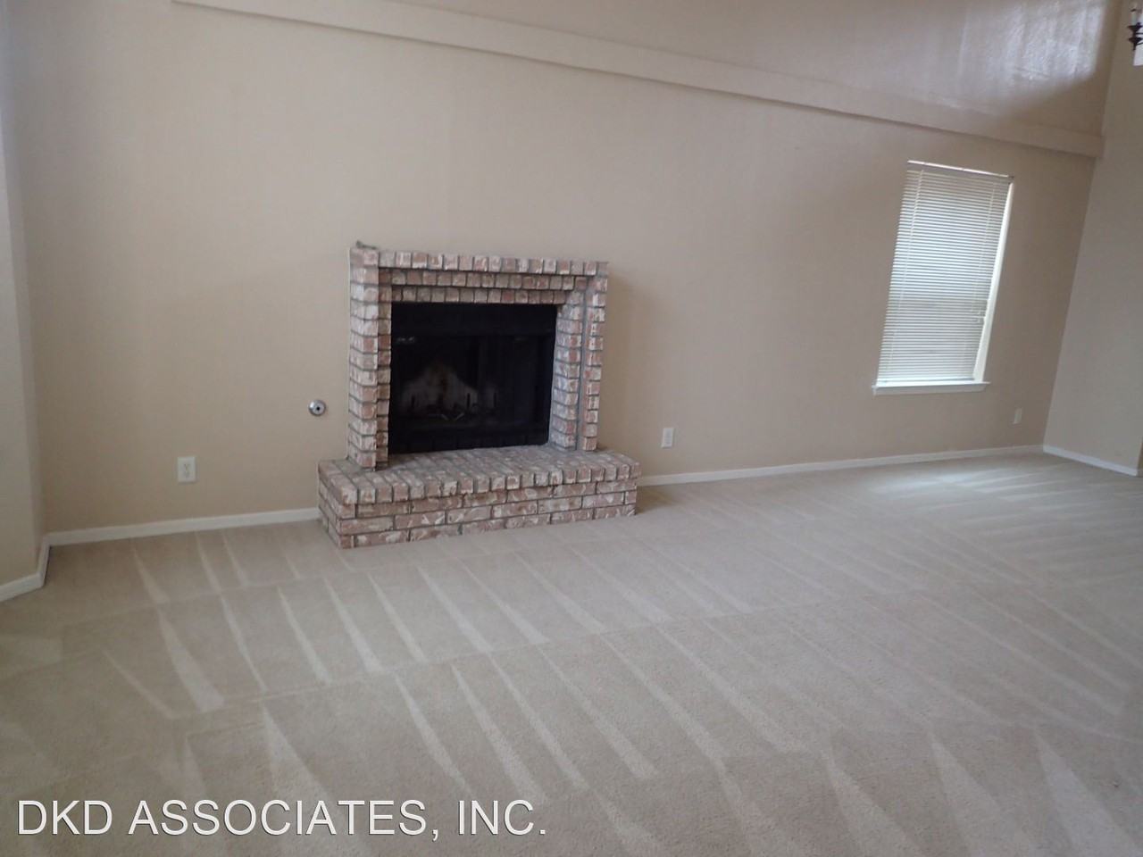 7963 Starry Night Dr - Photo 3 of 22