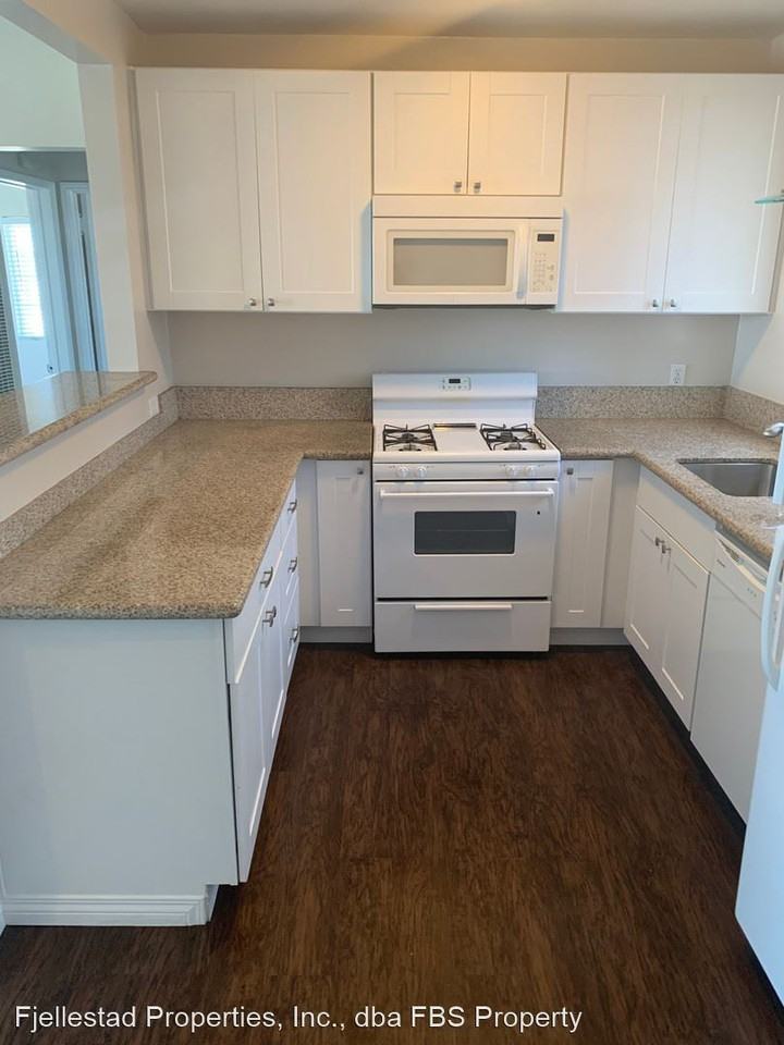 4125-4131 36th Street - Photo 2 of 7