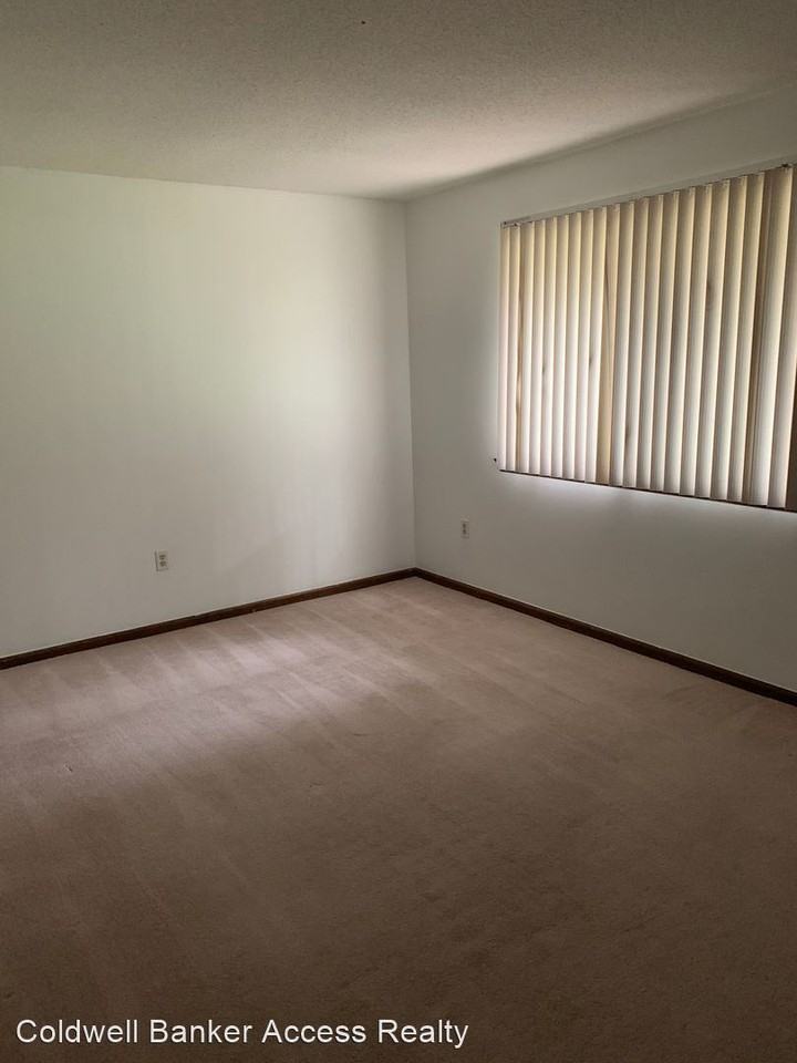 1713 Walthour Rd - Photo 3 of 24