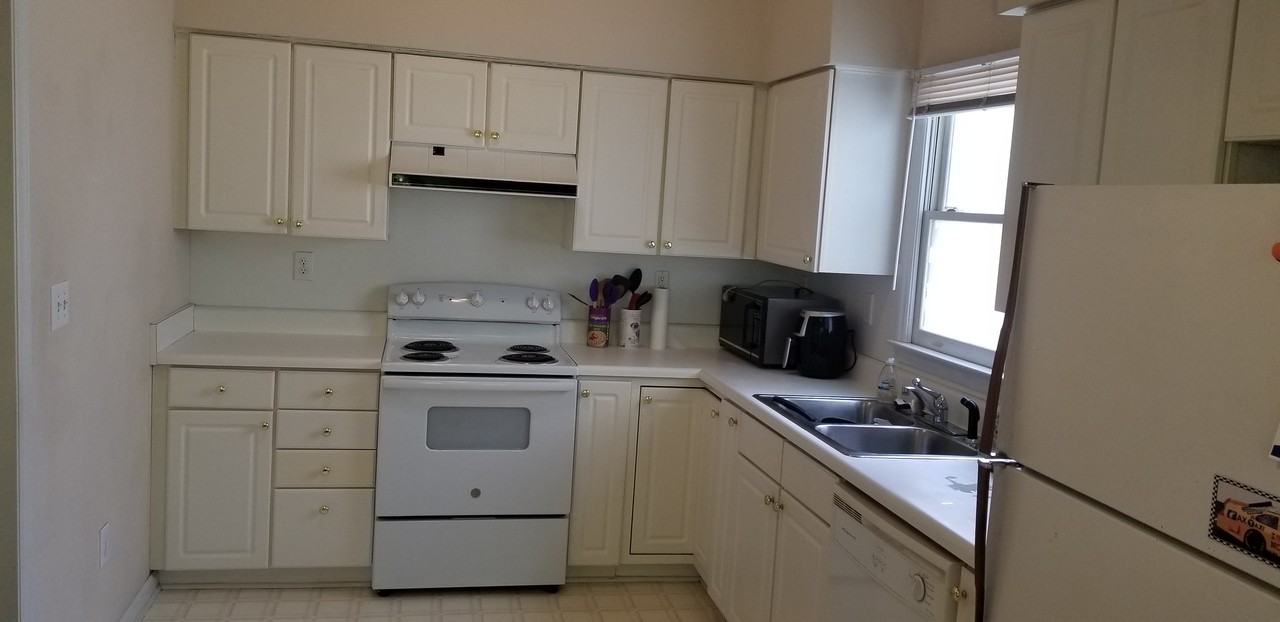 102 Kramer Ct - Photo 2 of 6