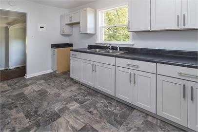 1300 West Blvd - Photo 3 of 13