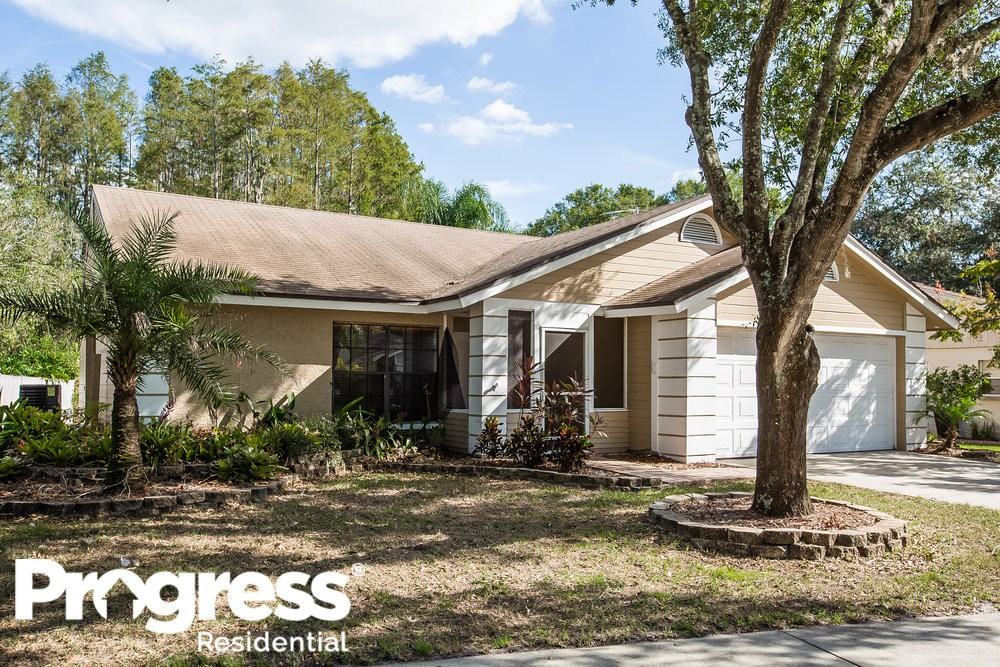 1612 Osprey Ln - Photo 2 of 16