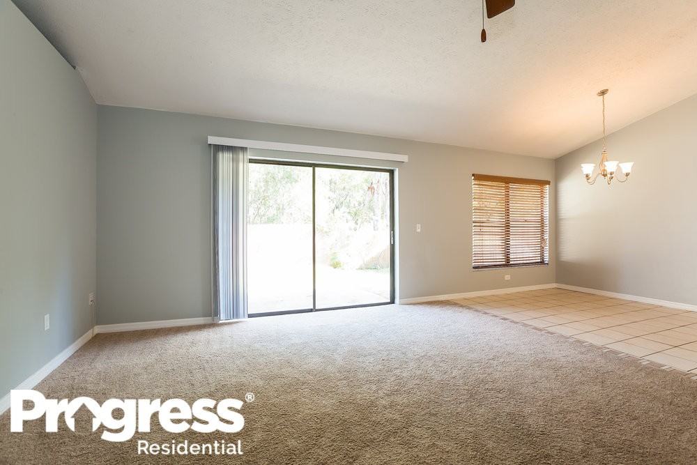 1612 Osprey Ln - Photo 3 of 16