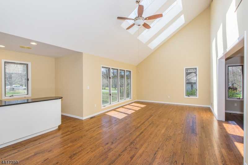 11 11 Vista Dr - Photo 2 of 25