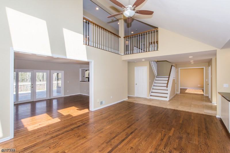 11 11 Vista Dr - Photo 3 of 25