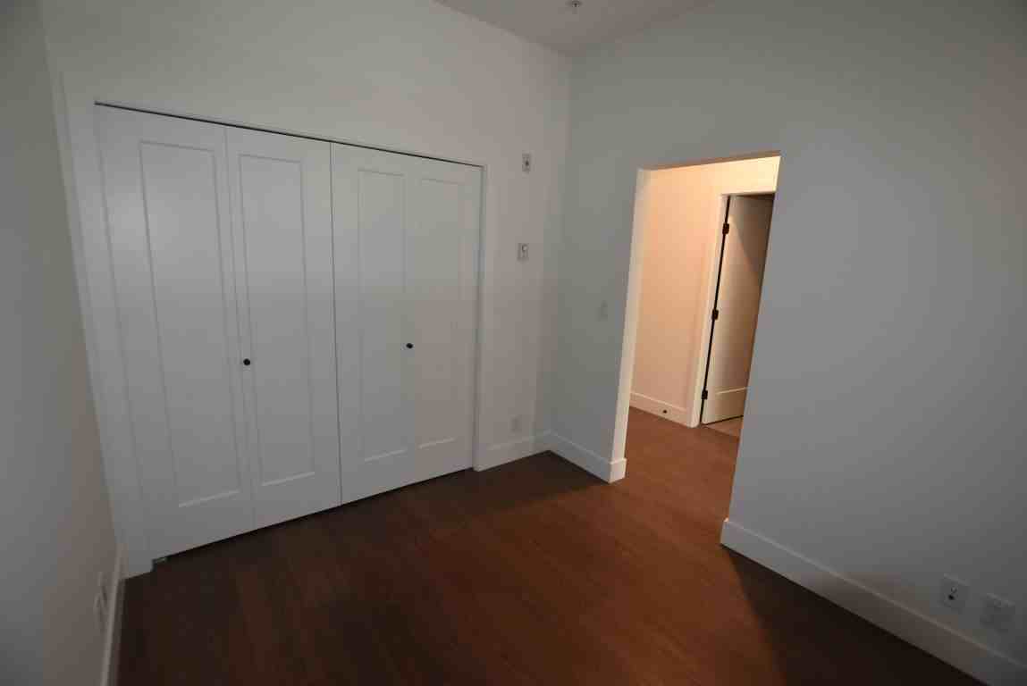 515 Chatham Street - Photo 2 of 7