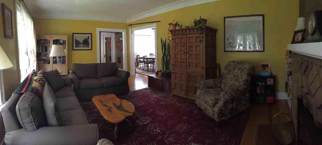320 N Maple St - Photo 3 of 17