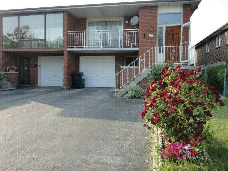 52 Hazelnut Crescent