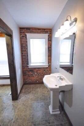 1230 Indianola Ave - Photo 2 of 16