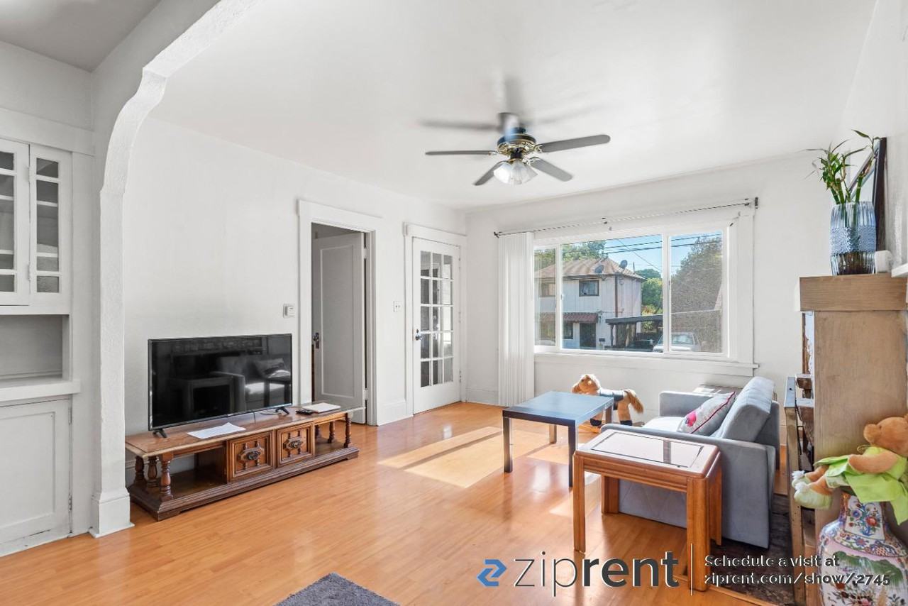 3250 Delaware St - Photo 3 of 16