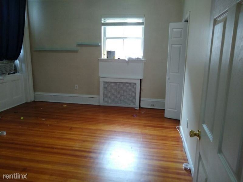 42 42 Cottage Place 2 - Photo 3 of 5