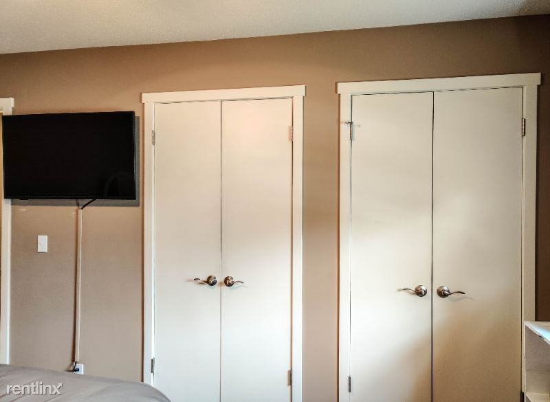 11008 V St - Photo 3 of 25